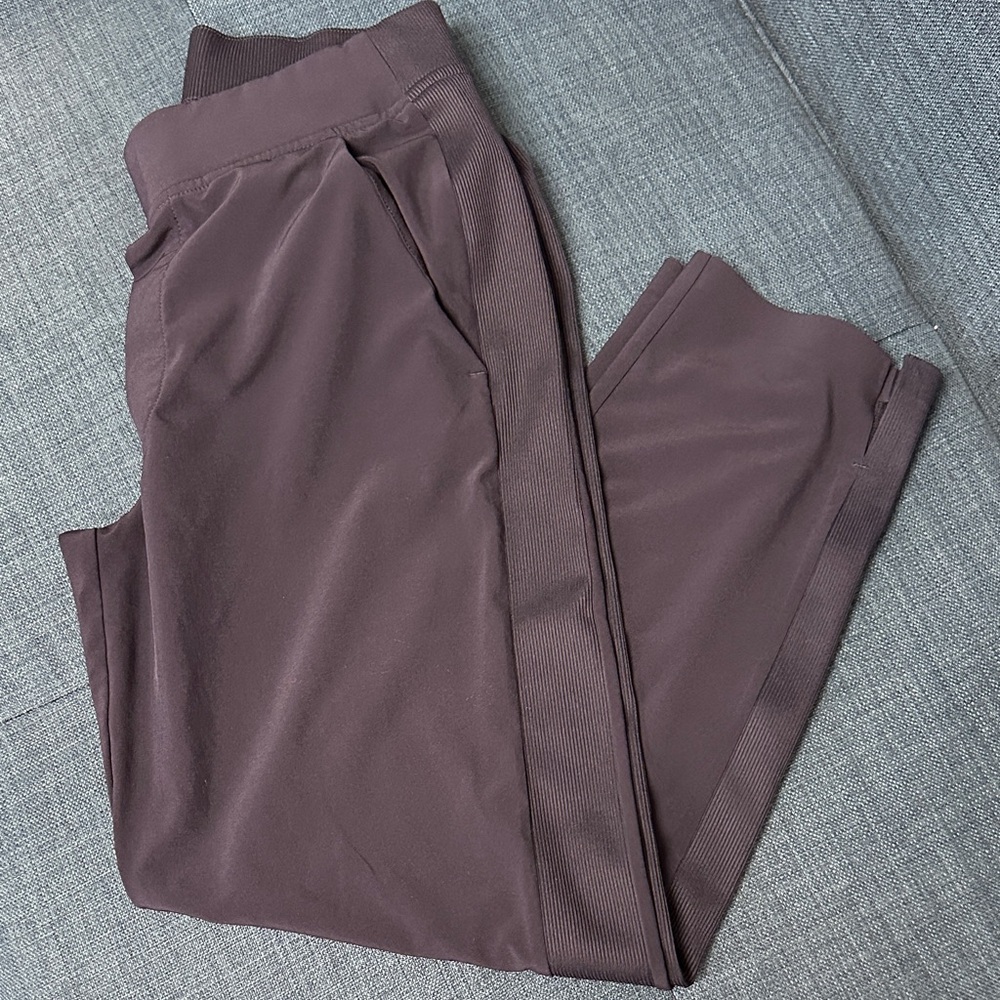 Blue Athleta lightweight crop Pants